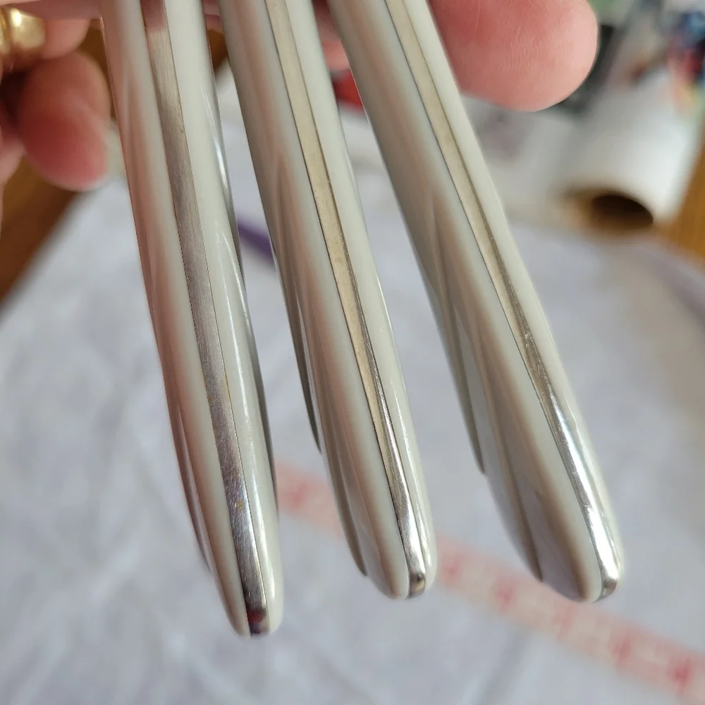 Fiesta Pearl Gray Flatware ~ Knife & 2 Small Forks ~ Retired Swirl ~ Post 86